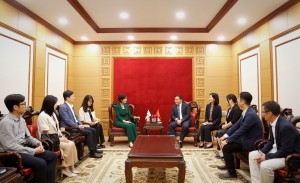 Đại sứ đặc mệnh toàn quyền Hàn Quốc tại Việt Nam thăm, làm việc tại Trường ĐH Khoa học Xã hội và Nhân văn, ĐHQGHN